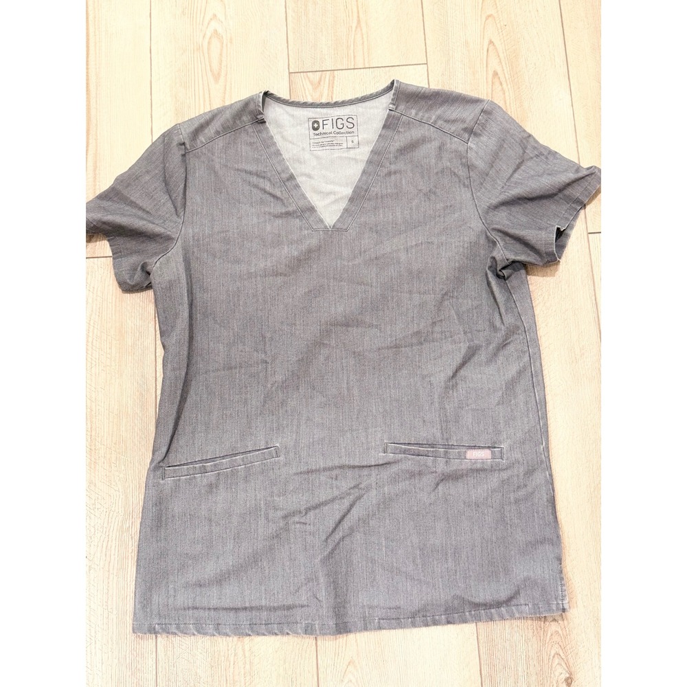 FIGS Technical Collection Gray V-Neck Scrub Top Small Heathered Short‎ Sleeve